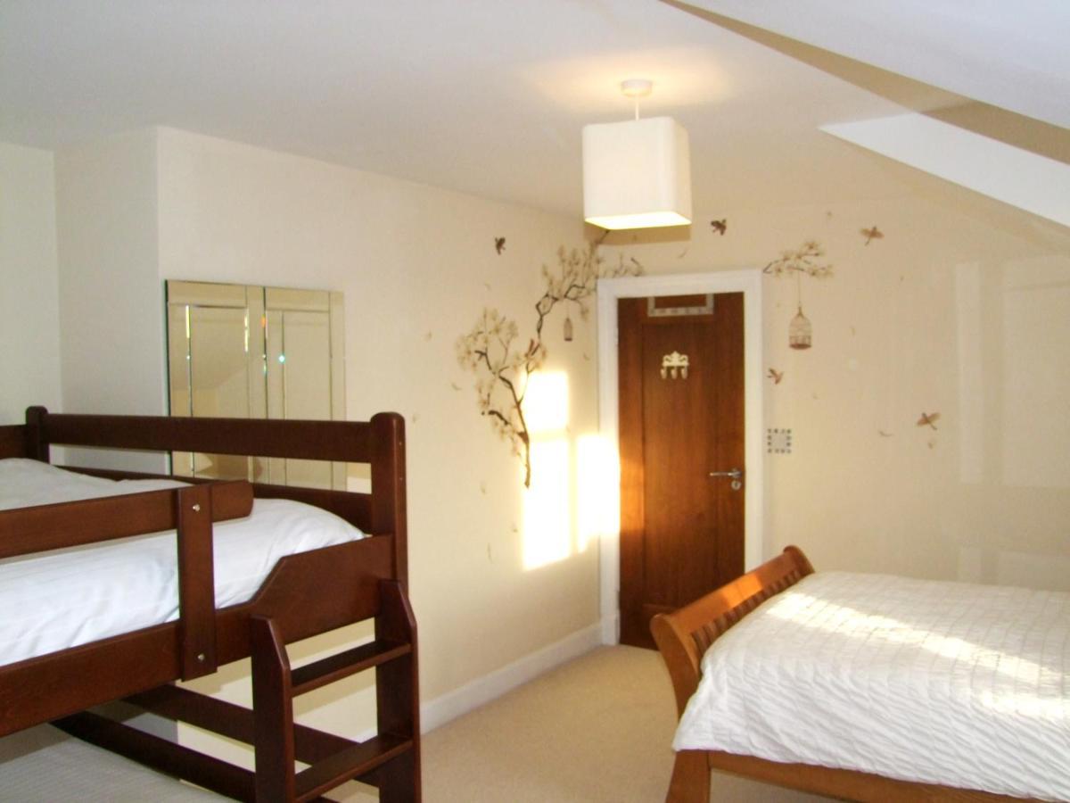 Glendalough Scenery Farmhouse Roundwood Ngoại thất bức ảnh